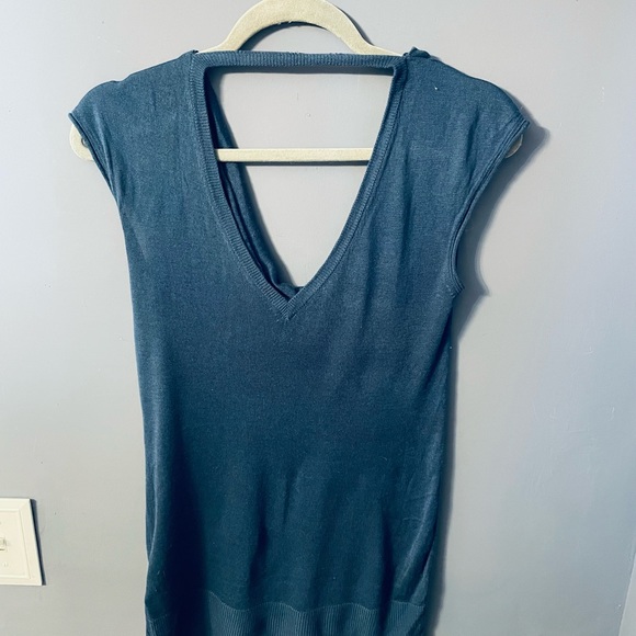 BCBGMAXAZRIA Silk Blend Turquoise Blue Sleeveless Cowl Neck Sweater Top XS - Picture 2 of 12
